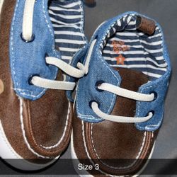 Boys Shoes Size 3