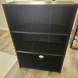 3  shelf bookcase