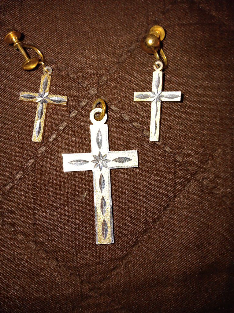 Vintage  Cross Pendant And Ear Rings