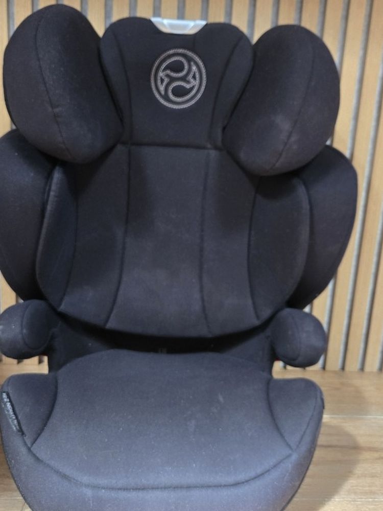 Cybex Solution Z fix Booster Seat