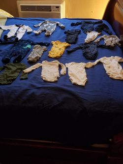 Baby Clothes (premie size)