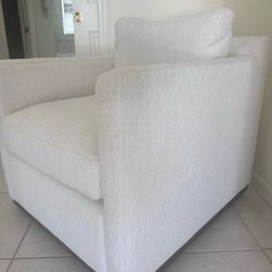 Swivel Accent Chair by City Furniture