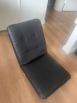 Multi Angle Floor Chair, black