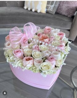 Flower Arrangements 