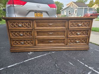 Elegant 9-Drawer Solid Walnut Dresser