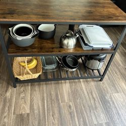 Kitchen Island With 3 shelves 