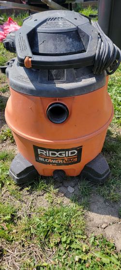 Rigid 16 gal vac