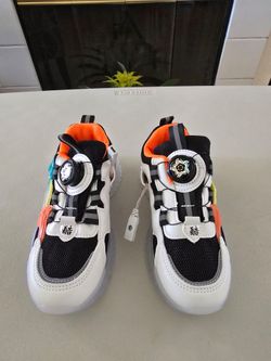 Light-up Sneakers (Fashion Sport 1987)