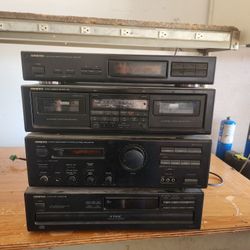 stereo with amplifier