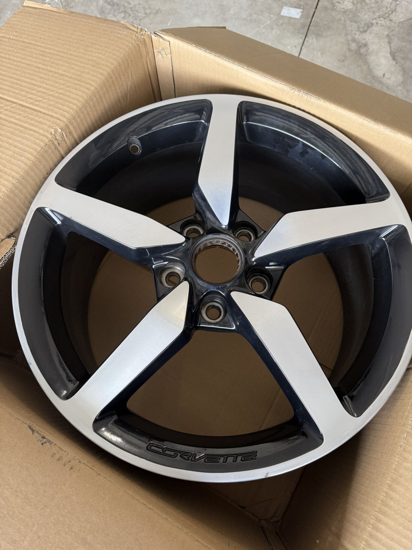c7 corvette stingray OEM rims