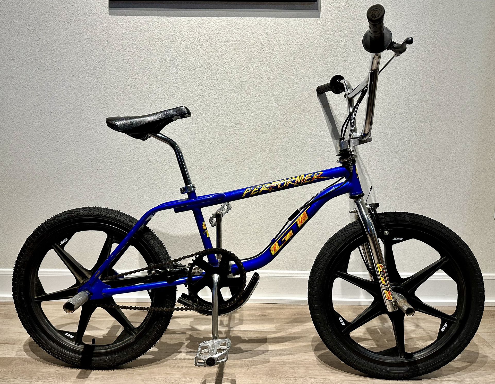 1993 GT Performer Freestyle/BMX True Survivor Bike with GT Tomahawk Mag Wheels and Bash Guard 