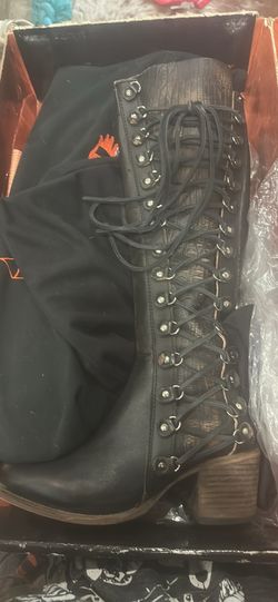 Freebird Size 10 Tall Boots