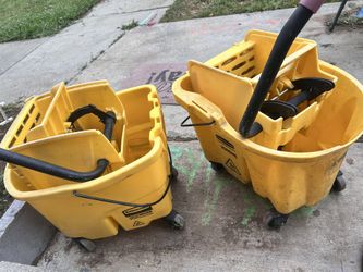 Rubbermaid Mop Bucket