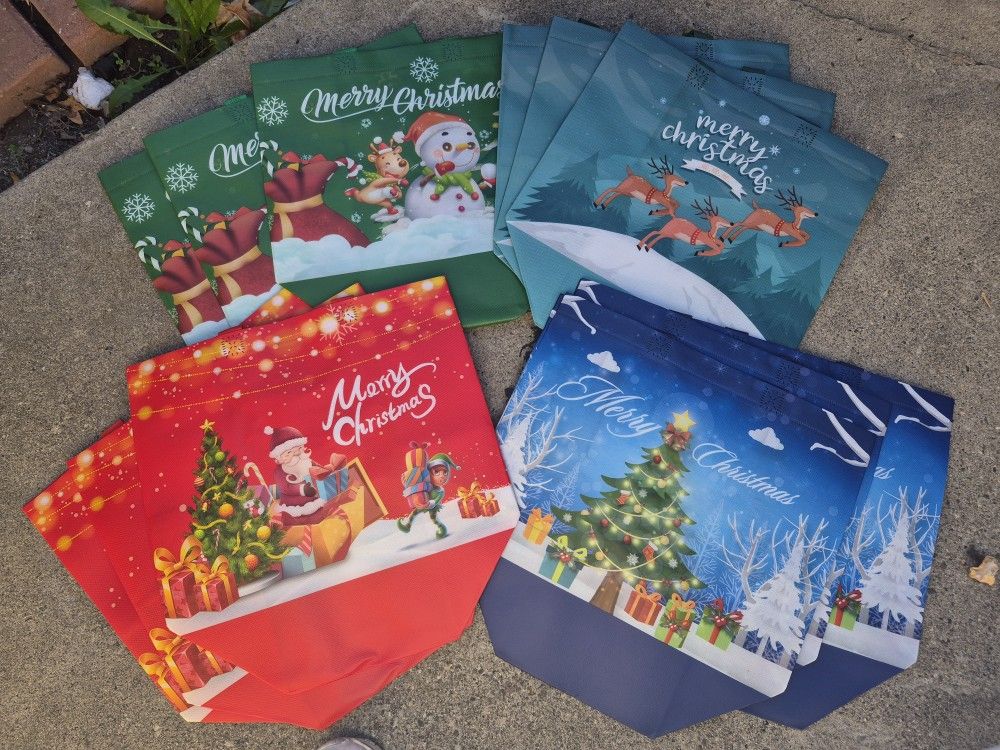 12 Pack 10" Large Christmas Gift Bags with Tissue Paper, Reusable Non-Woven Christmas Bag