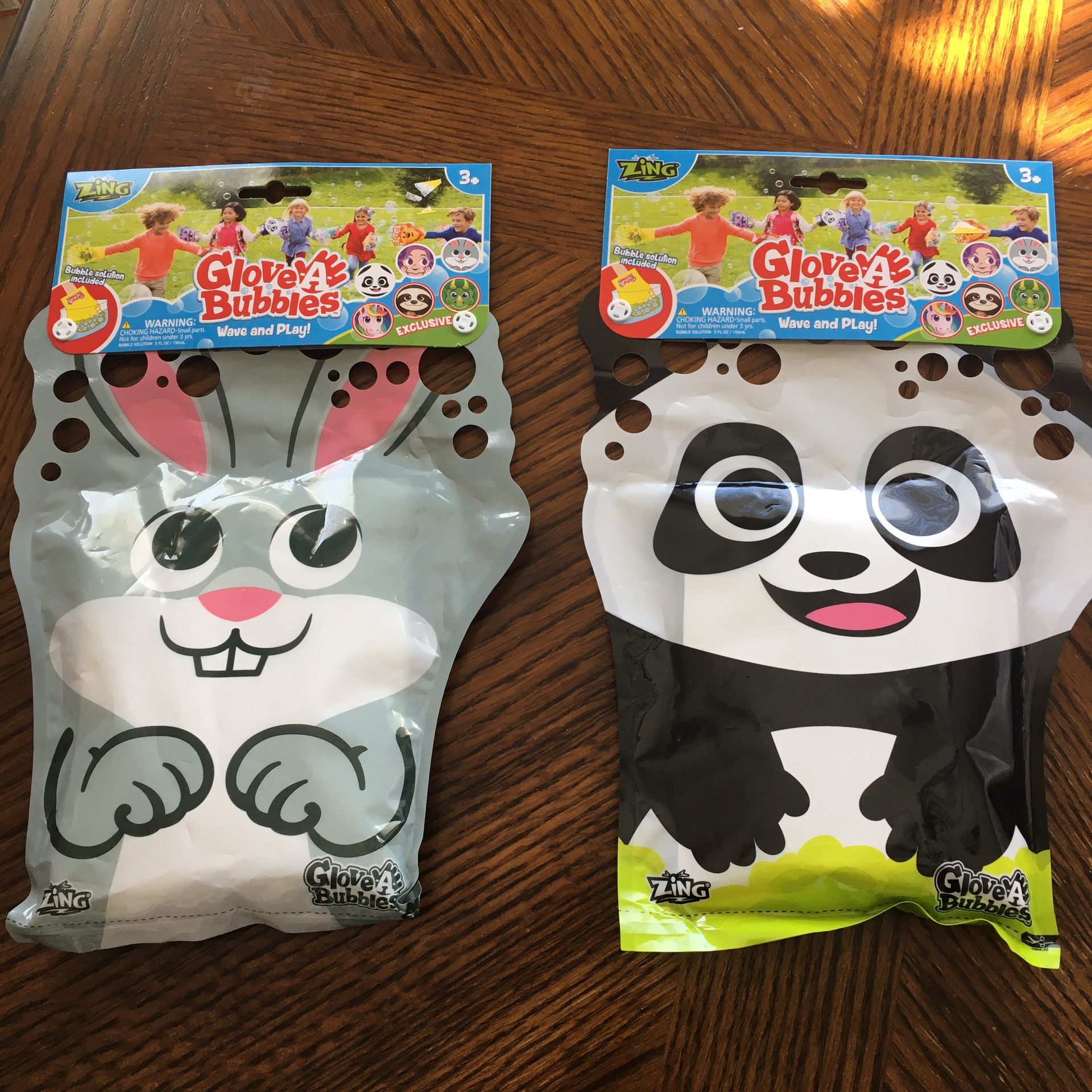 NWT Glove bubbles bundle