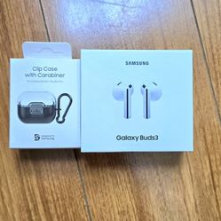 New Sealed Samsung Galaxy Buds 3 with Clip Case - White