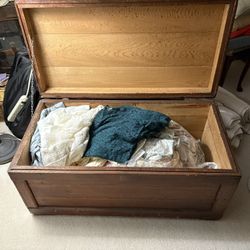 Wood Chest 