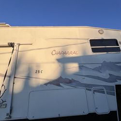 RV coachmen Chaparral 2006