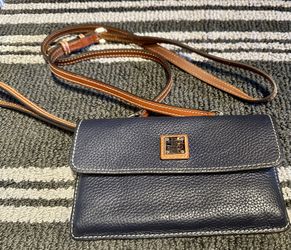 Dooney & Bourke