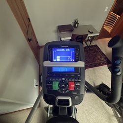 Nautilus Elliptical E168
