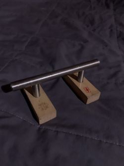 Fingerboard Rail