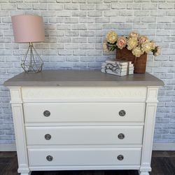 Vintage Henredon Modern Dresser