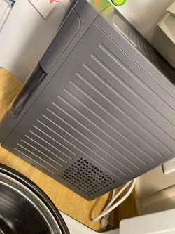 Ice maker