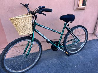 vendo bicicleta de mujer clasica marca huffy