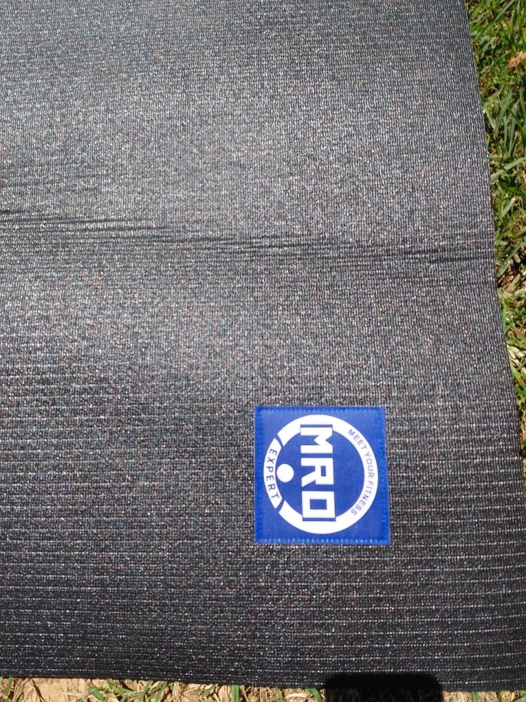 MRO 7x9 Ft Exercise Mat Gym Weights