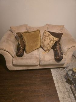 Free Furniture