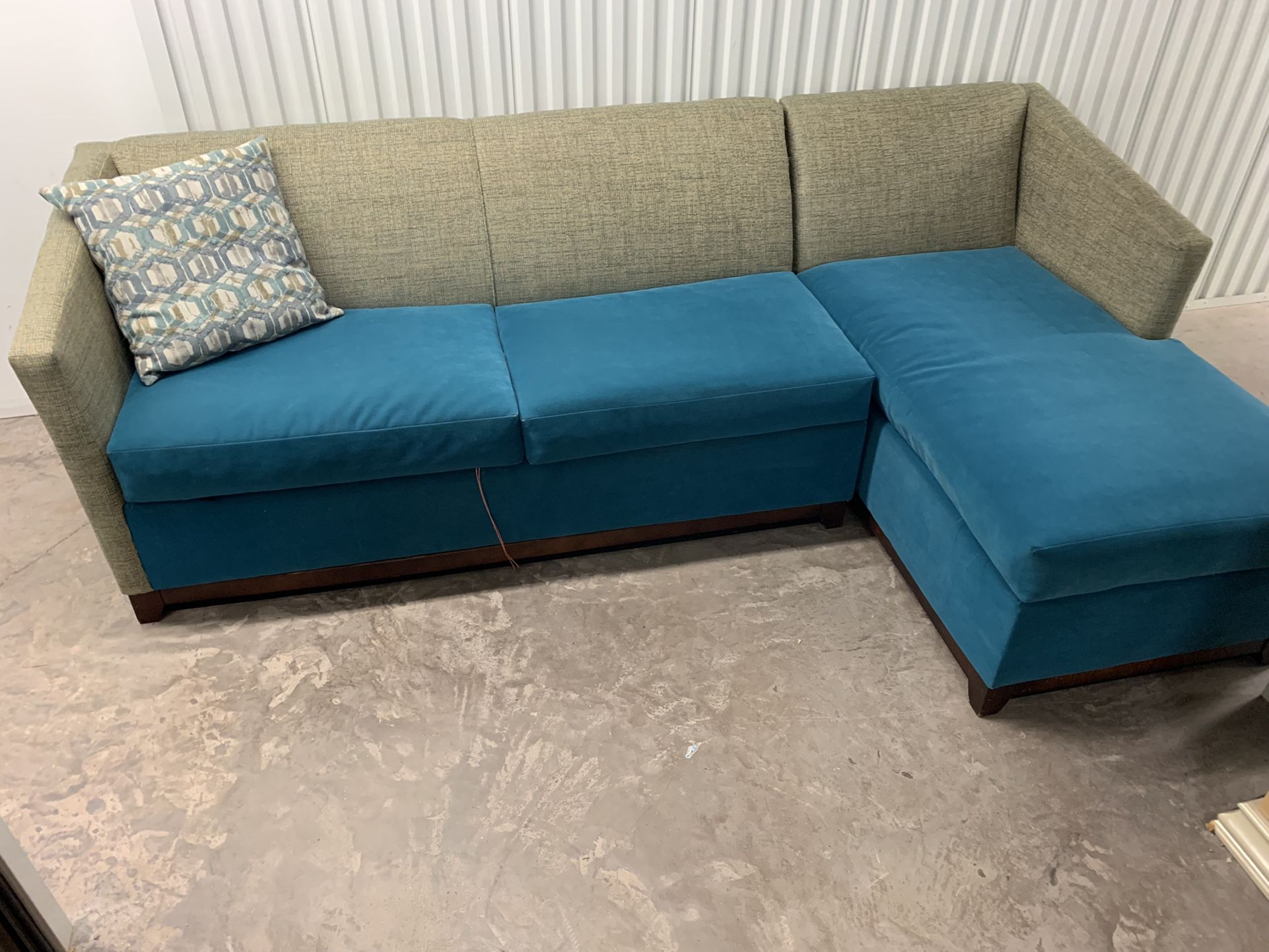 Like New Sleeper Sectional Couch