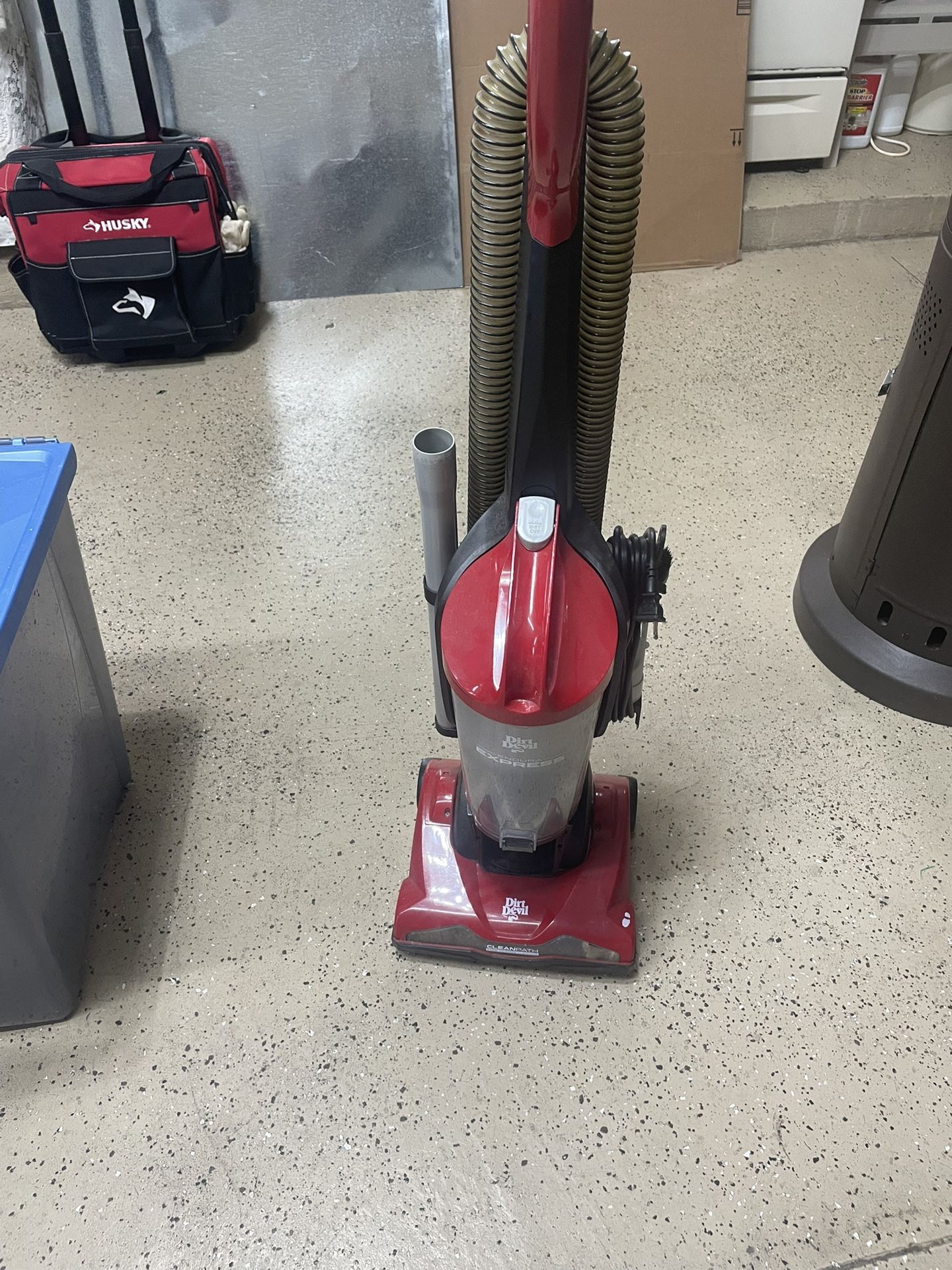 Vacuum cleaners works great