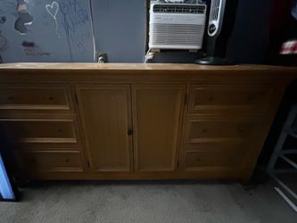 dresser