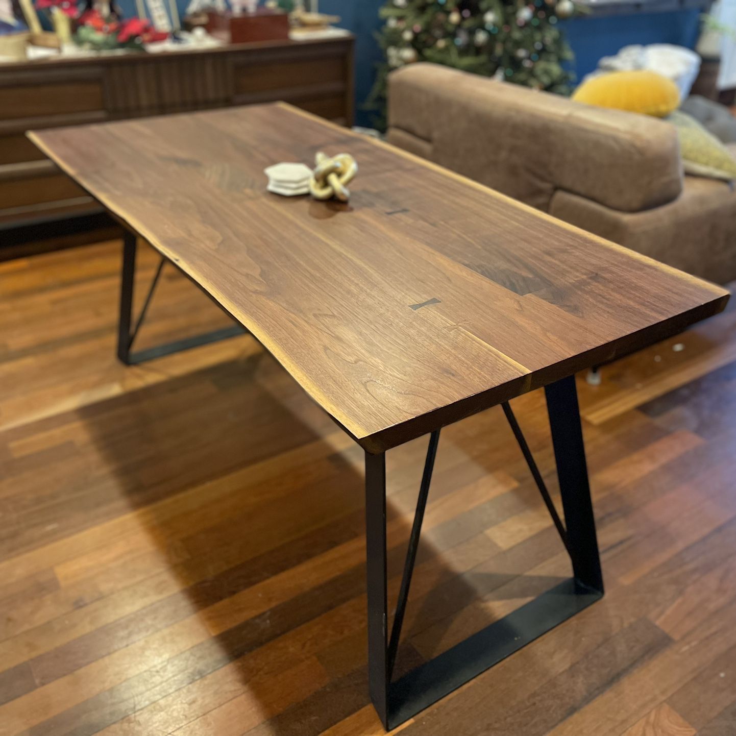 Beautiful Solid Walnut Slab Table/ Or Desk . Custom Quilted Inlayed Top. Removable Legs For Easy Moving