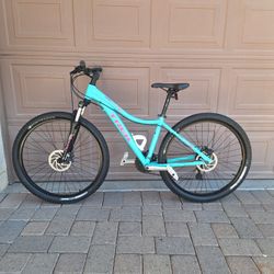 TREK SKYE S MOUNTAIN BIKE 27.5 INCH ( SMALL) CHECK MY OTHER BIKES 