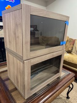 Wall mounted shelves