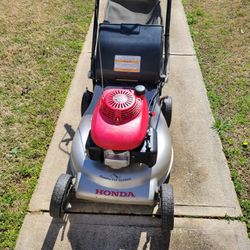 Honda HRR216 Self Propelled for Sale in Snellville GA OfferUp