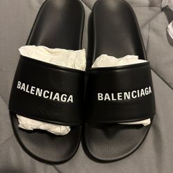 Balenciaga Slides