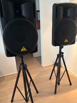 BEHRINGER 215D ACTIVE PA SPEAKERS 550watts
