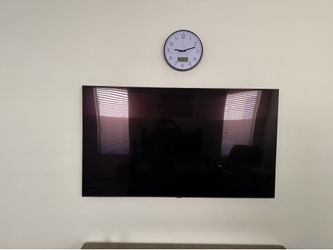 Samsung smart tv 65” like new