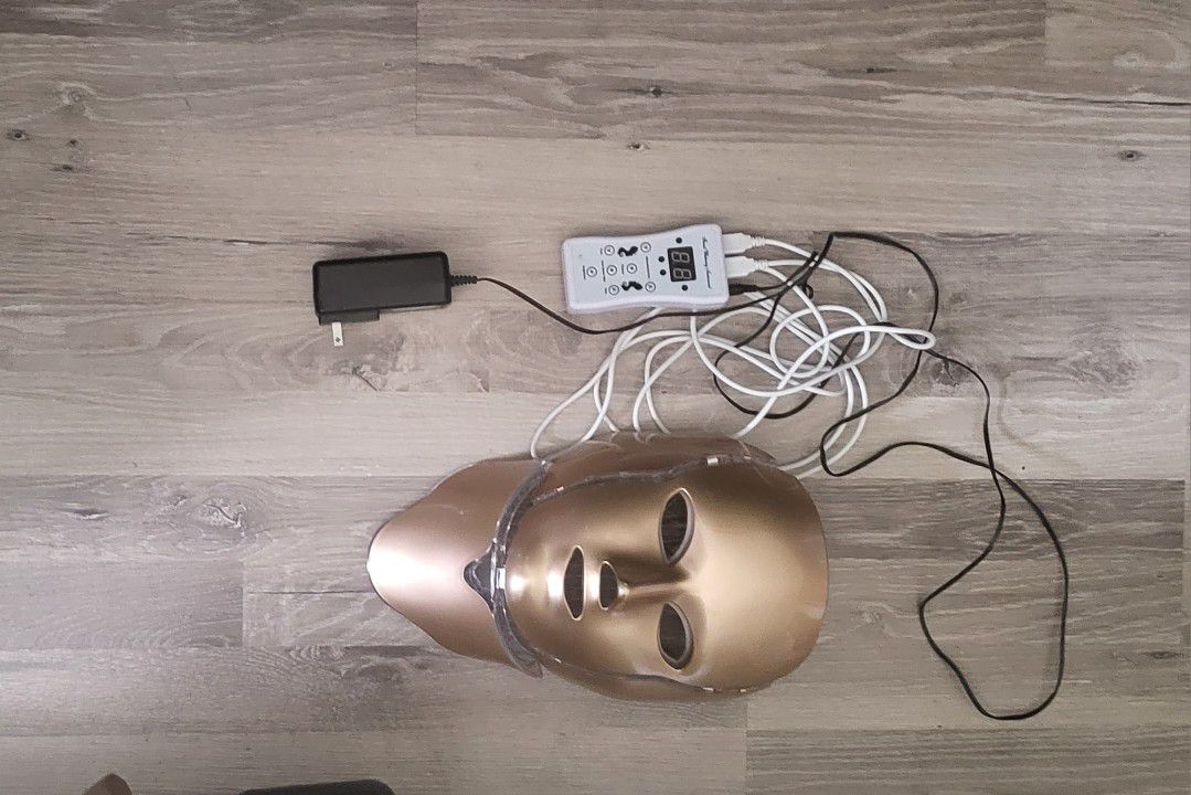 Electro Face Mask