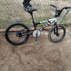 20 In Top Side Honda Racing BMX