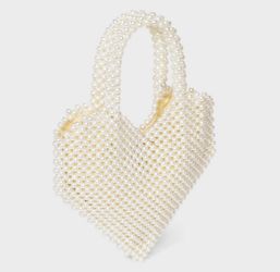 Valentines Pearl Heart Clutch 