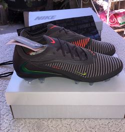 Men’s Soccer Shoes, Cleats