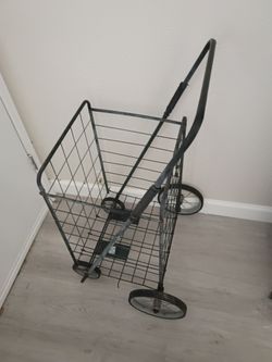 Folding Wire Shopping Cart with Wheels