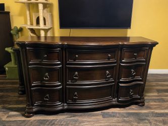 King bedroom set