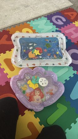 2 Tummy Time Water Mats