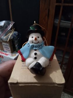 New Vintage 2001 SnowMan Ornament.