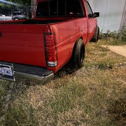 1994 Nissan Hardbody Pick Up Single Cab And 1994 Nissan Hardbody Pick Up Extend Cab