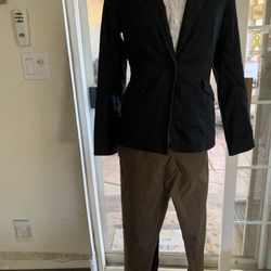 3 Pc, Ensemble $15.00.  Chimo, Ca